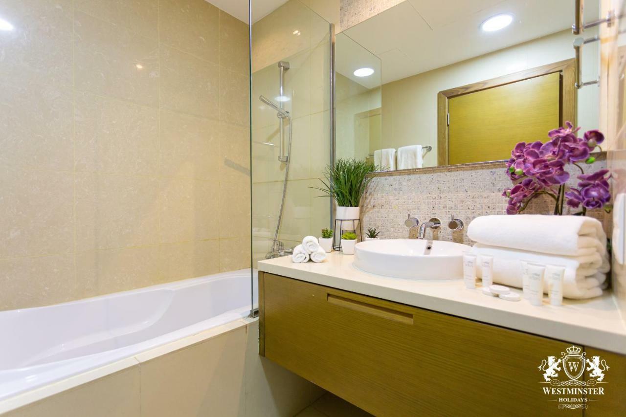 Westminster Claren Tower - Downtown Apartman Dubaj Kültér fotó